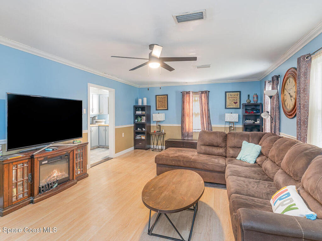 825 27th Avenue, Vero Beach, FL 32960