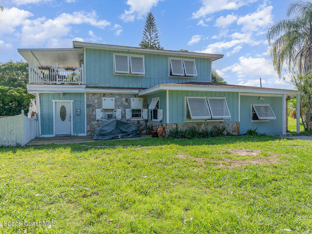 825 27th Avenue, Vero Beach, FL 32960
