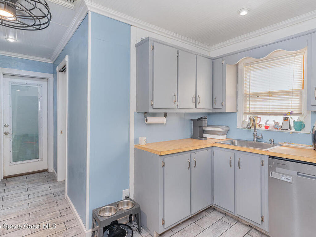 825 27th Avenue, Vero Beach, FL 32960