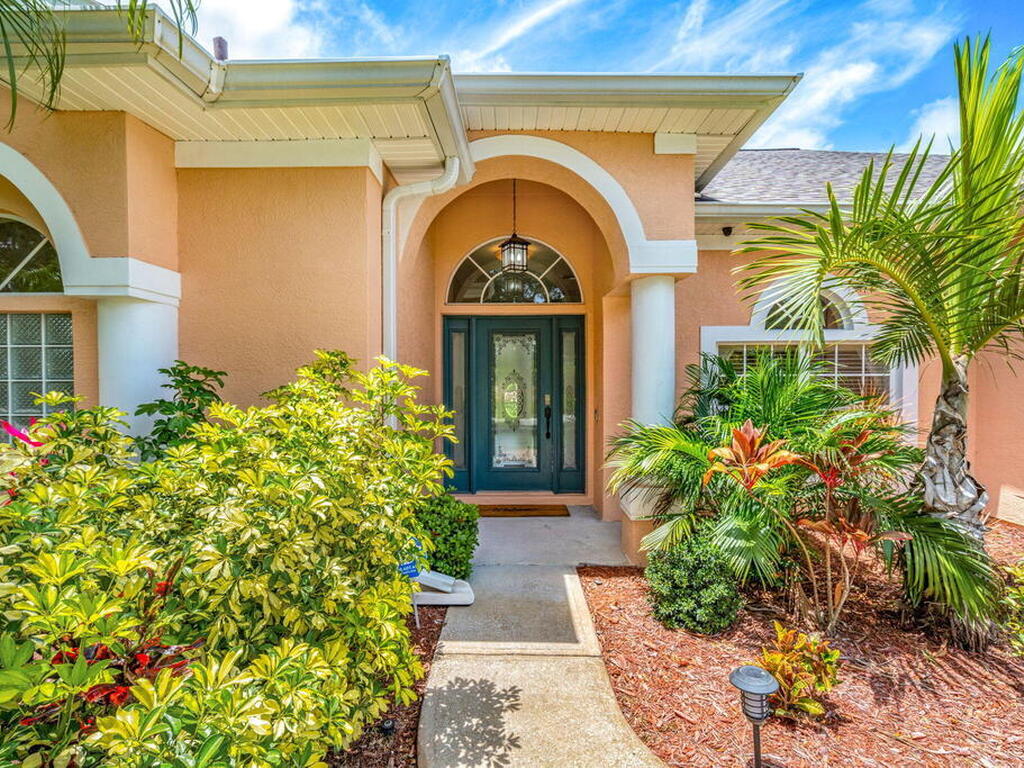 1848 Windbrook Drive, Palm Bay, FL 32909