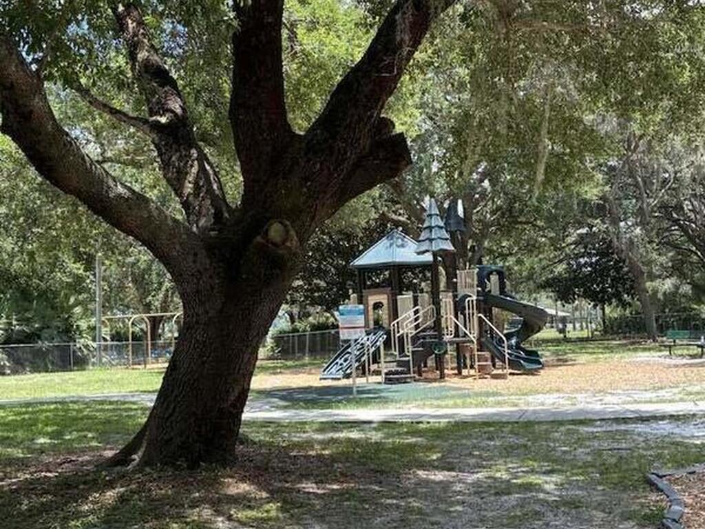 4094 Fox Lake Road, Titusville, FL 32796