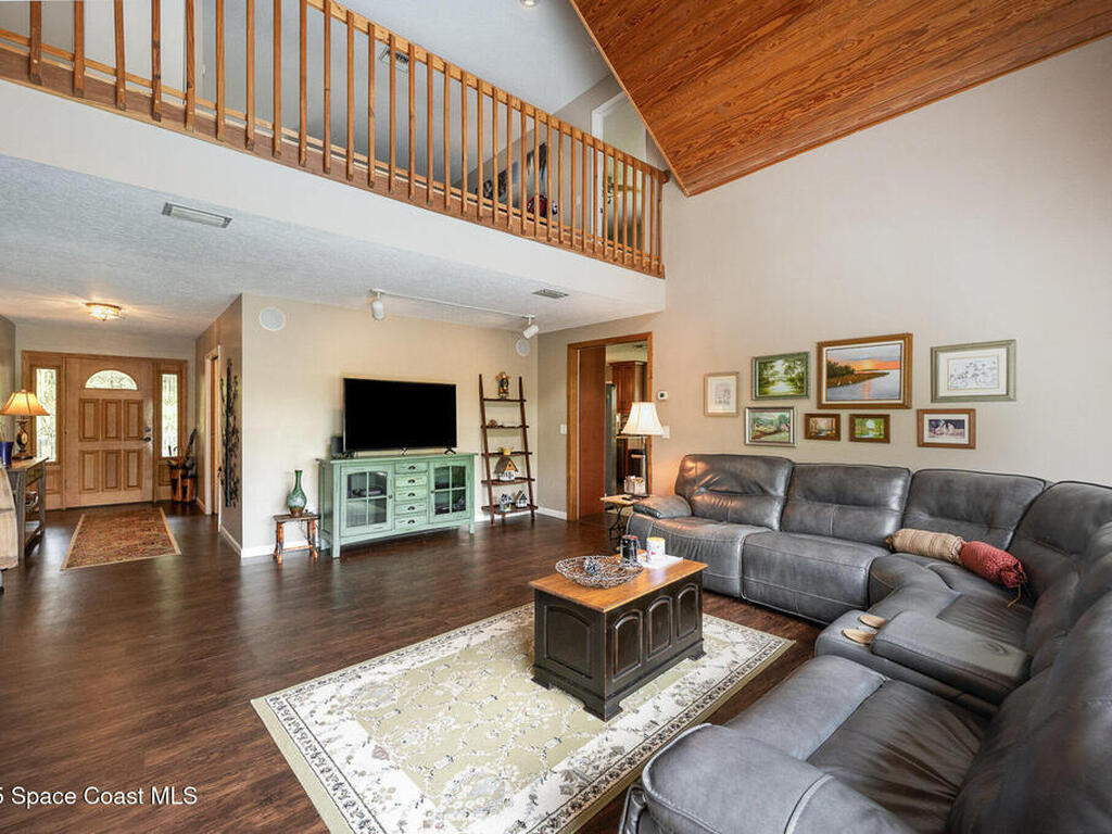 4094 Fox Lake Road, Titusville, FL 32796