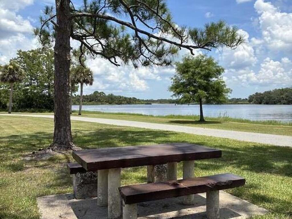 4094 Fox Lake Road, Titusville, FL 32796