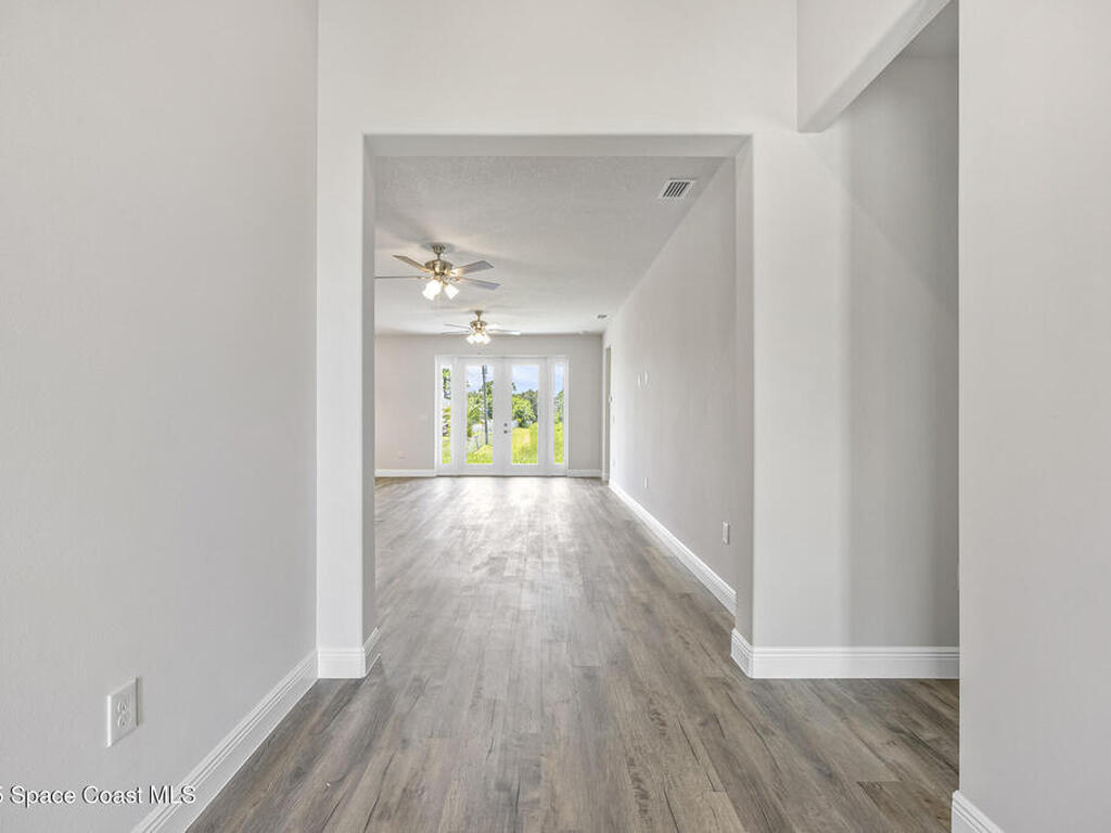 000 SW Whealan Street, Palm Bay, FL 32908