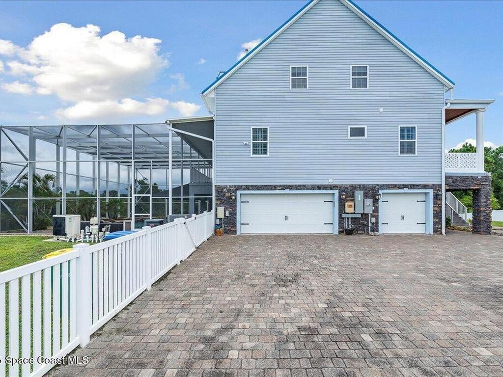 3824 Luxury Lane, Titusville, FL 32796