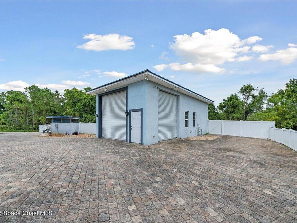 3824 Luxury Lane, Titusville, FL 32796