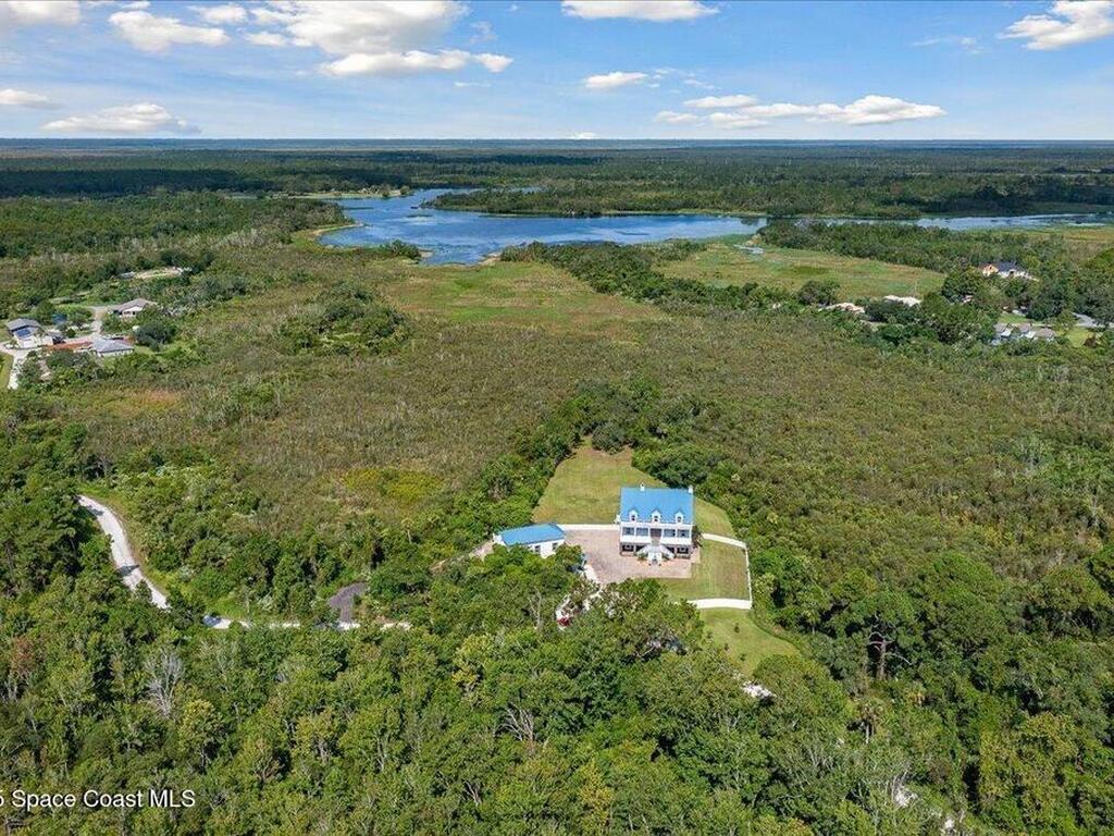 3824 Luxury Lane, Titusville, FL 32796