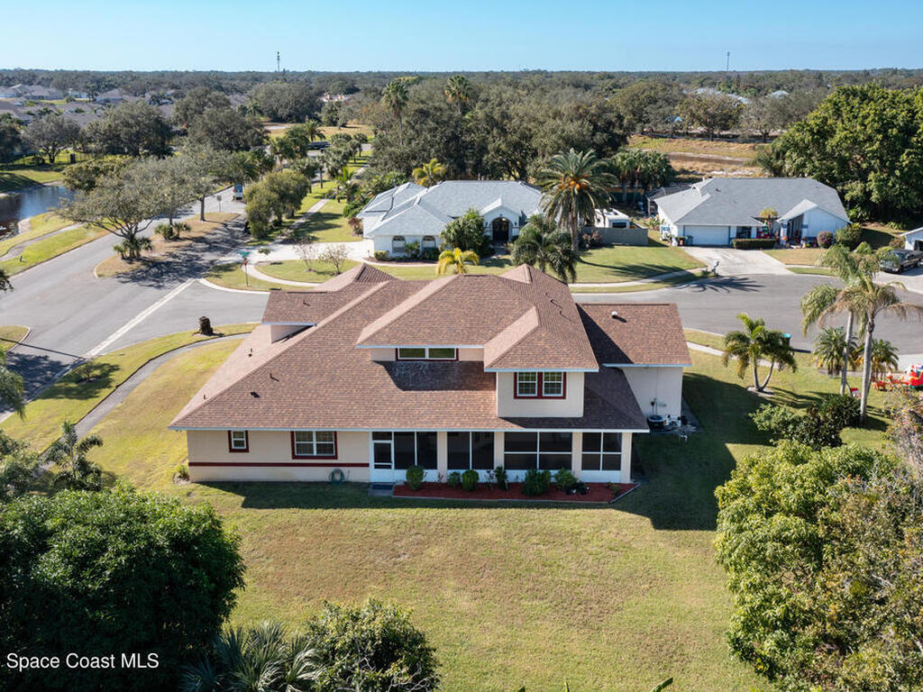 809 Champions Drive, Palm Bay, FL 32905