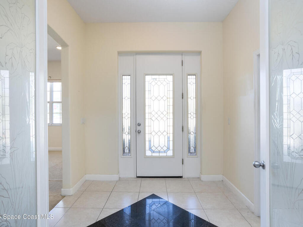 809 Champions Drive, Palm Bay, FL 32905