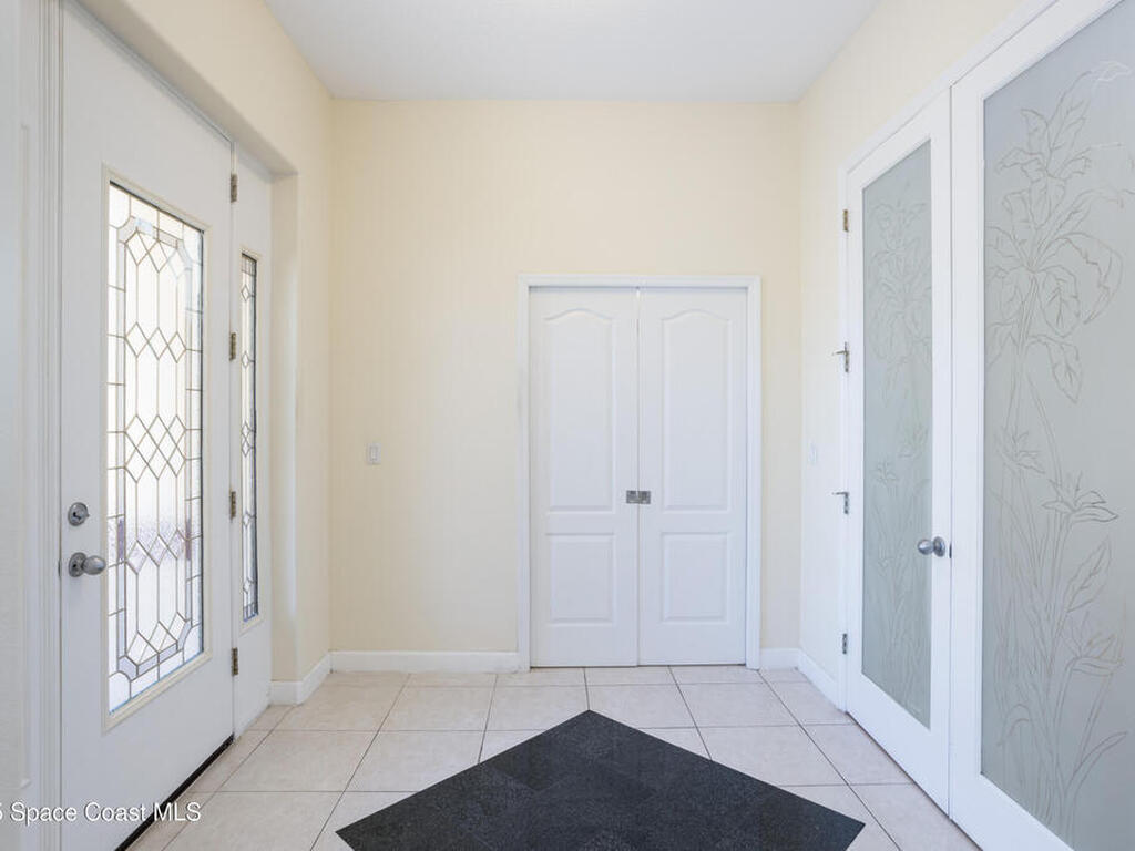 809 Champions Drive, Palm Bay, FL 32905