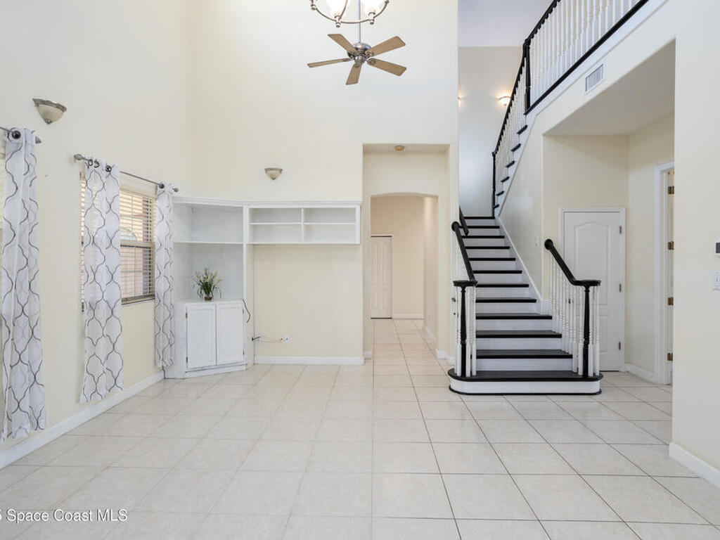 809 Champions Drive, Palm Bay, FL 32905