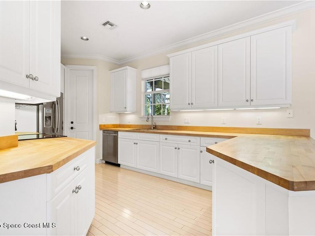 1167 Governors Way, Vero Beach, FL 32963
