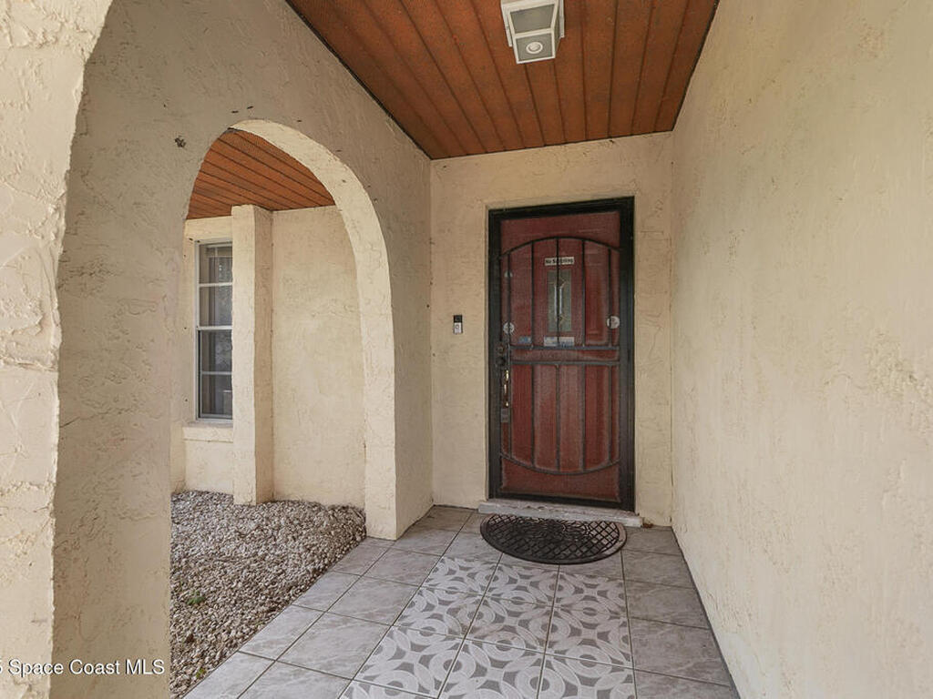 735 Venetian Way, Merritt Island, FL 32953