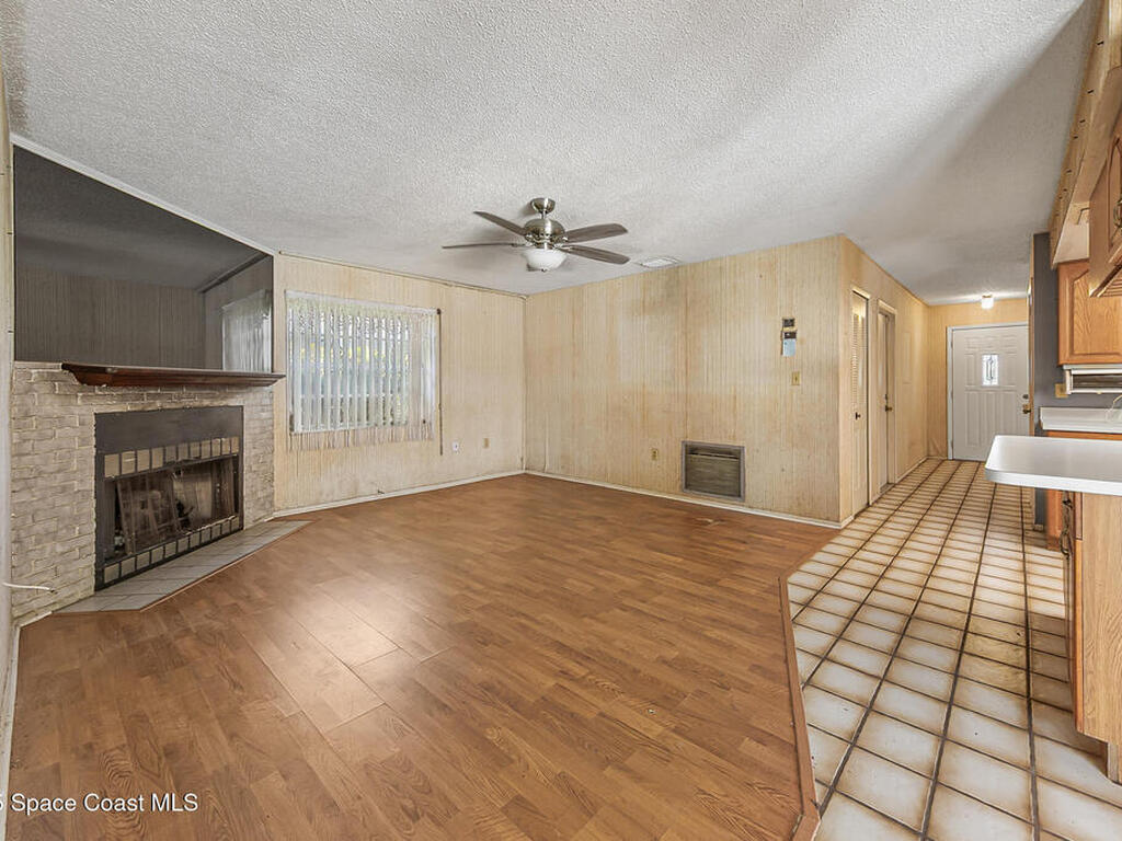 735 Venetian Way, Merritt Island, FL 32953