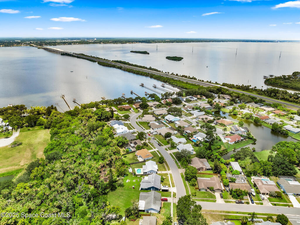 735 Venetian Way, Merritt Island, FL 32953
