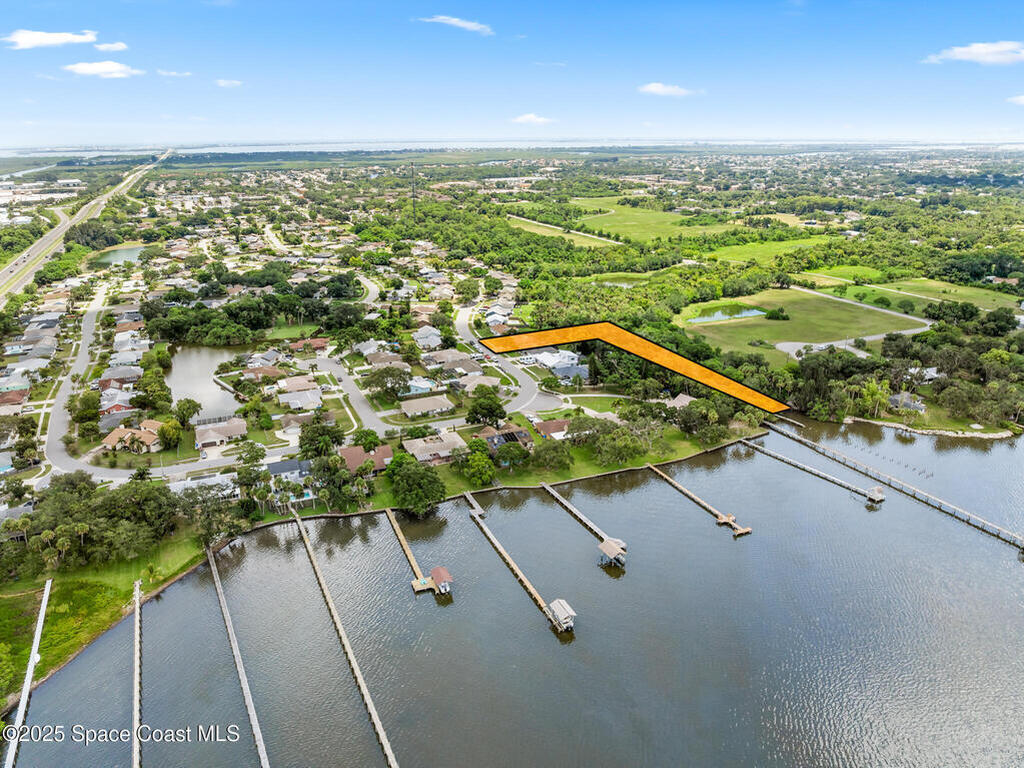 735 Venetian Way, Merritt Island, FL 32953
