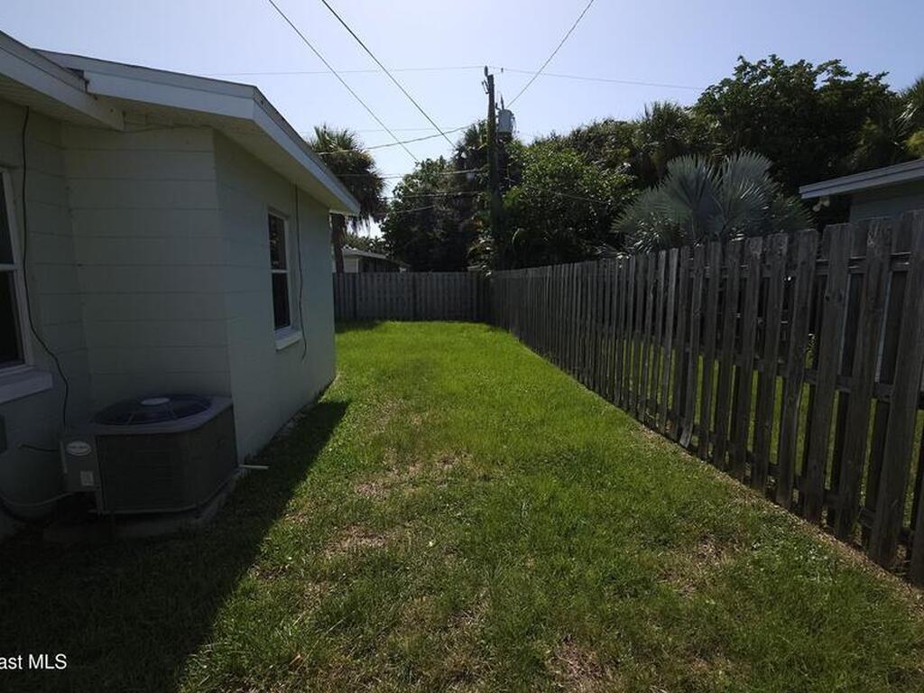242 N Brevard Avenue, Cocoa Beach, FL 32931