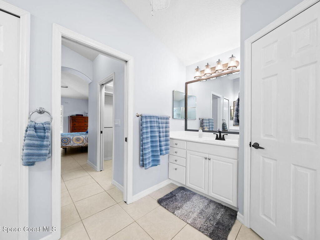 620 Alexandra Avenue, Vero Beach, FL 32968