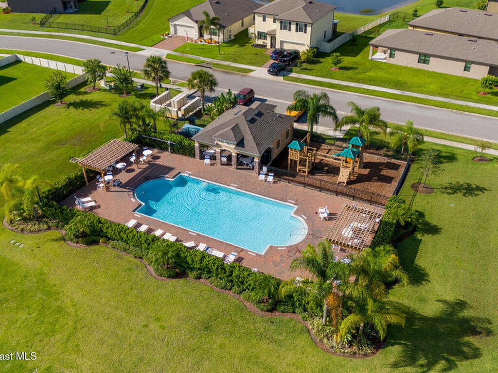 820 Old Country Road, Palm Bay, FL 32909