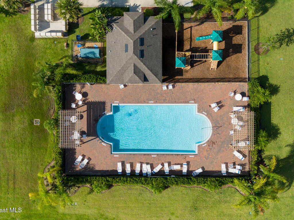 820 Old Country Road, Palm Bay, FL 32909