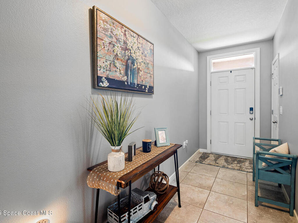 820 Old Country Road, Palm Bay, FL 32909