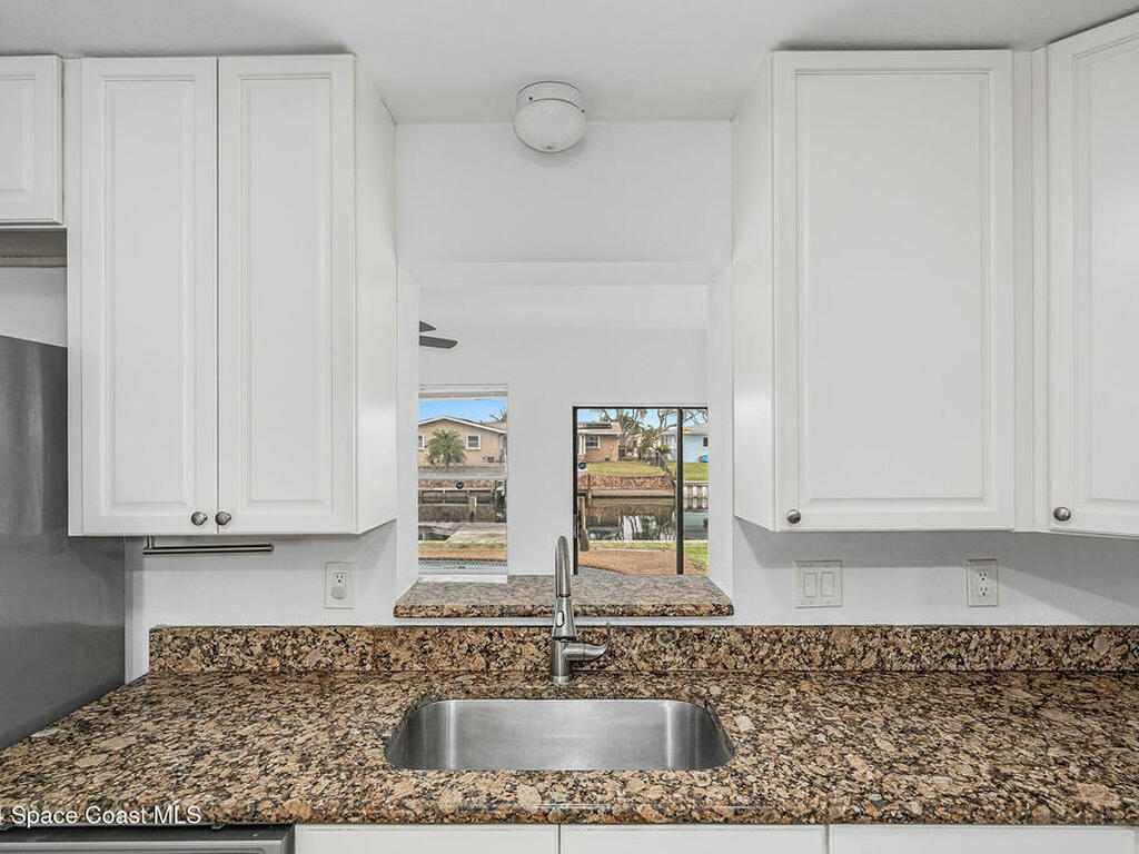 1730 E Riviera Drive, Merritt Island, FL 32952