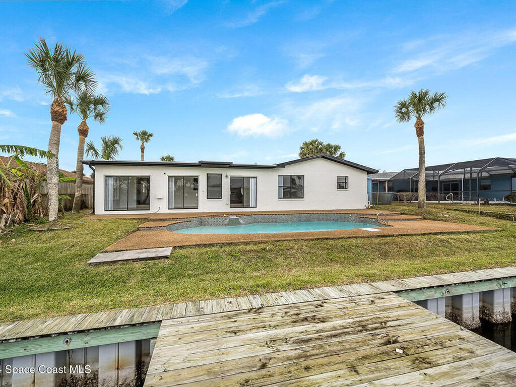 1730 E Riviera Drive, Merritt Island, FL 32952