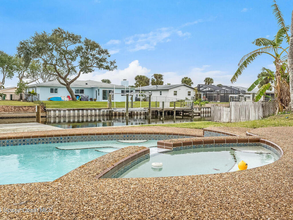 1730 E Riviera Drive, Merritt Island, FL 32952