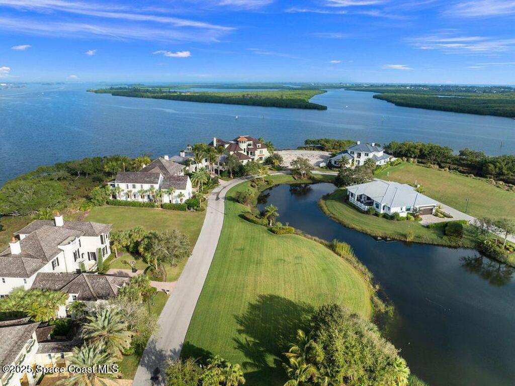 9250 W Marsh Island Drive, Vero Beach, FL 32963