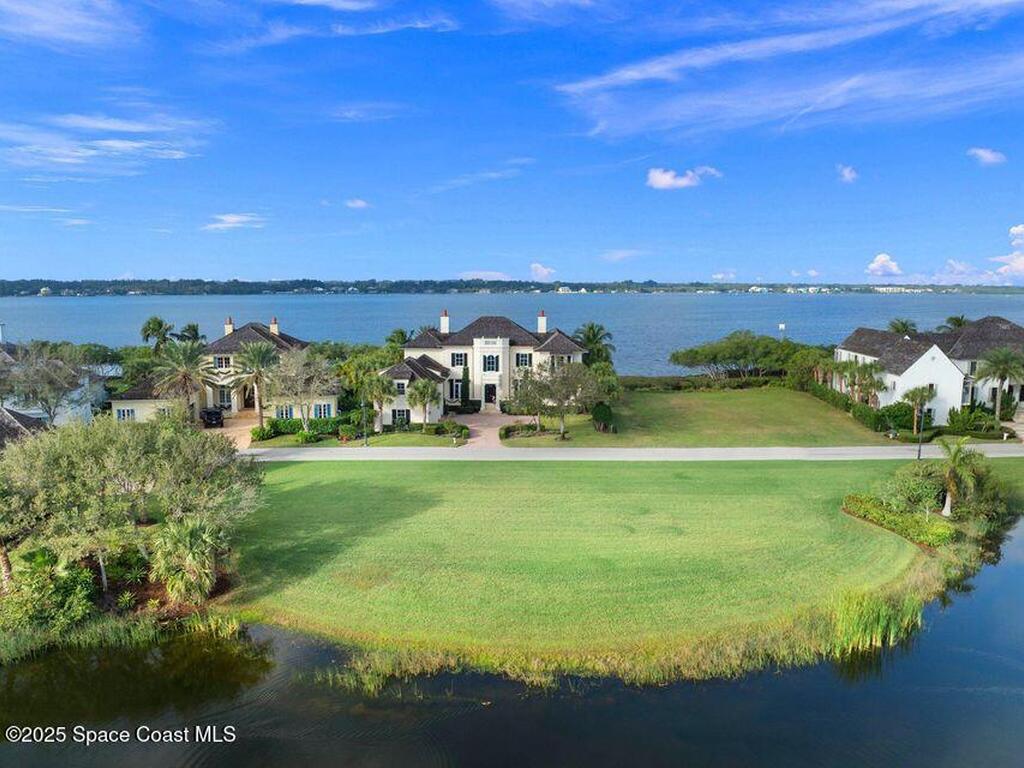 9250 W Marsh Island Drive, Vero Beach, FL 32963