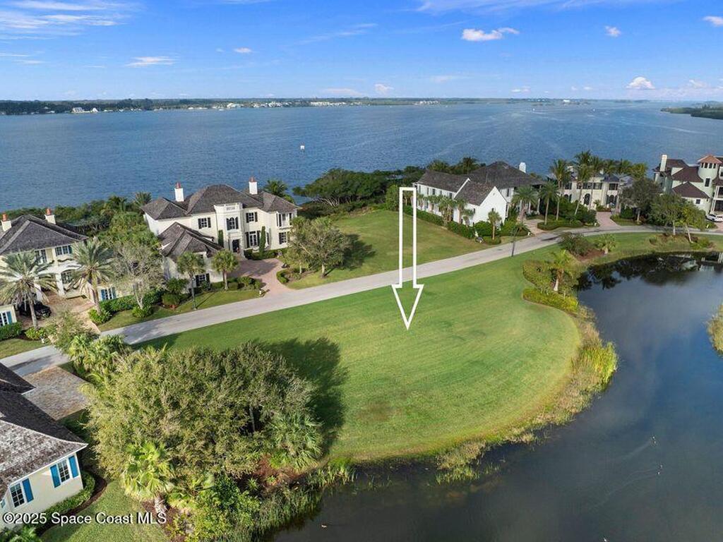 9250 W Marsh Island Drive, Vero Beach, FL 32963