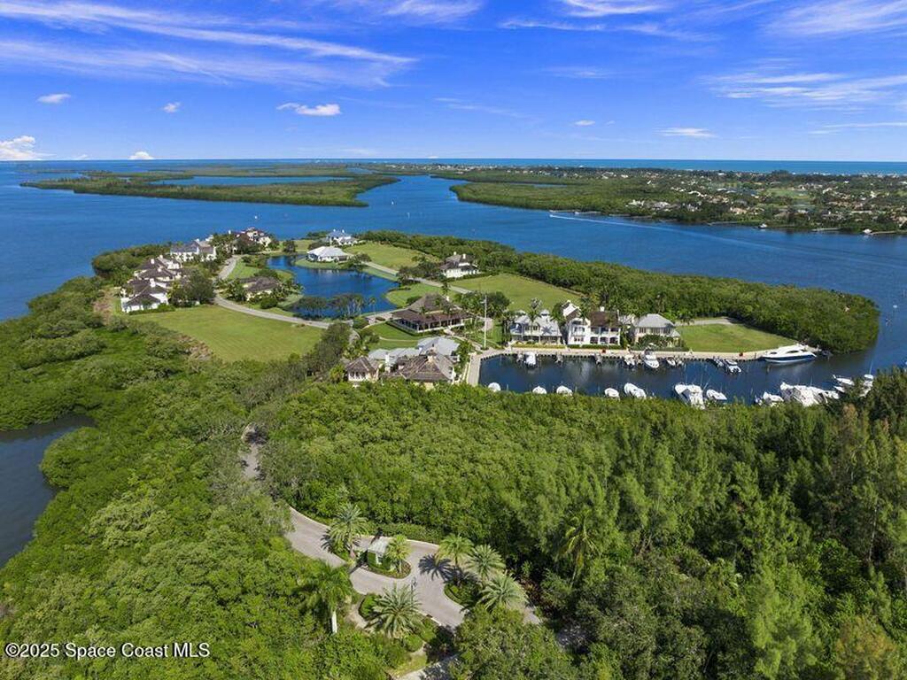 9250 W Marsh Island Drive, Vero Beach, FL 32963