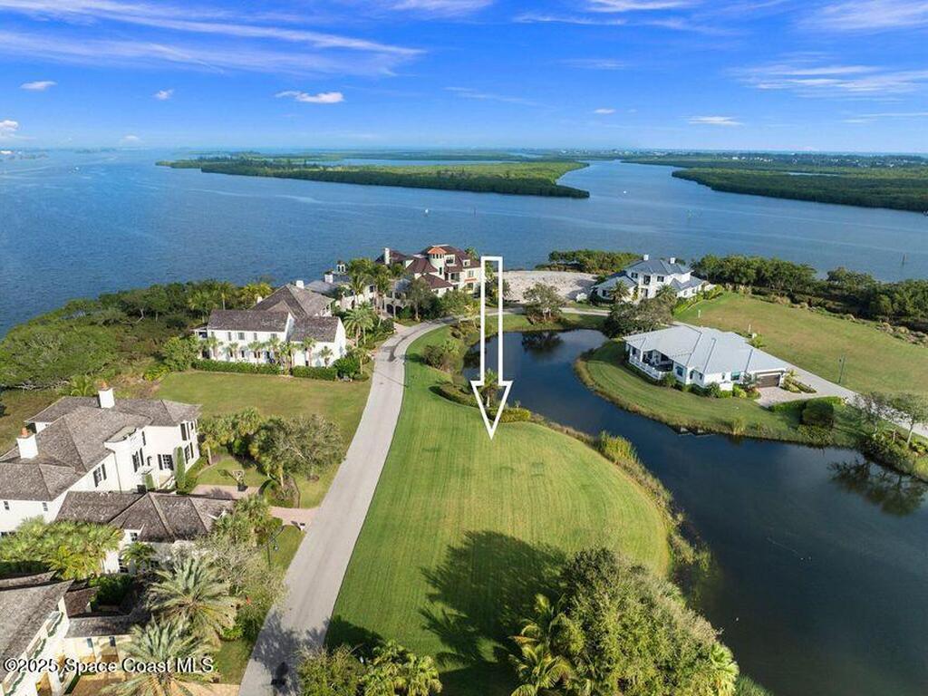 9250 W Marsh Island Drive, Vero Beach, FL 32963