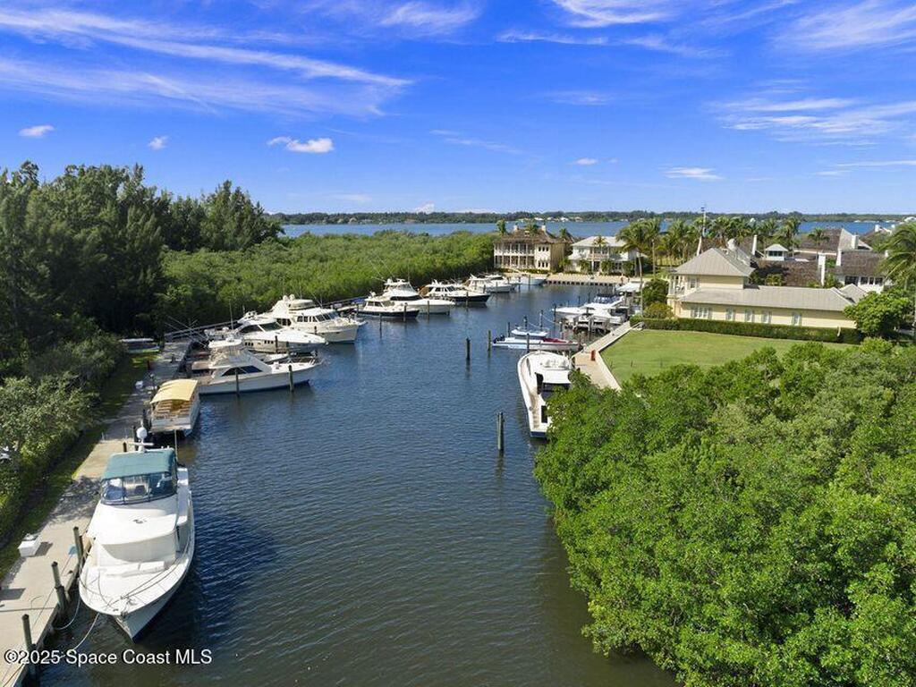 9250 W Marsh Island Drive, Vero Beach, FL 32963