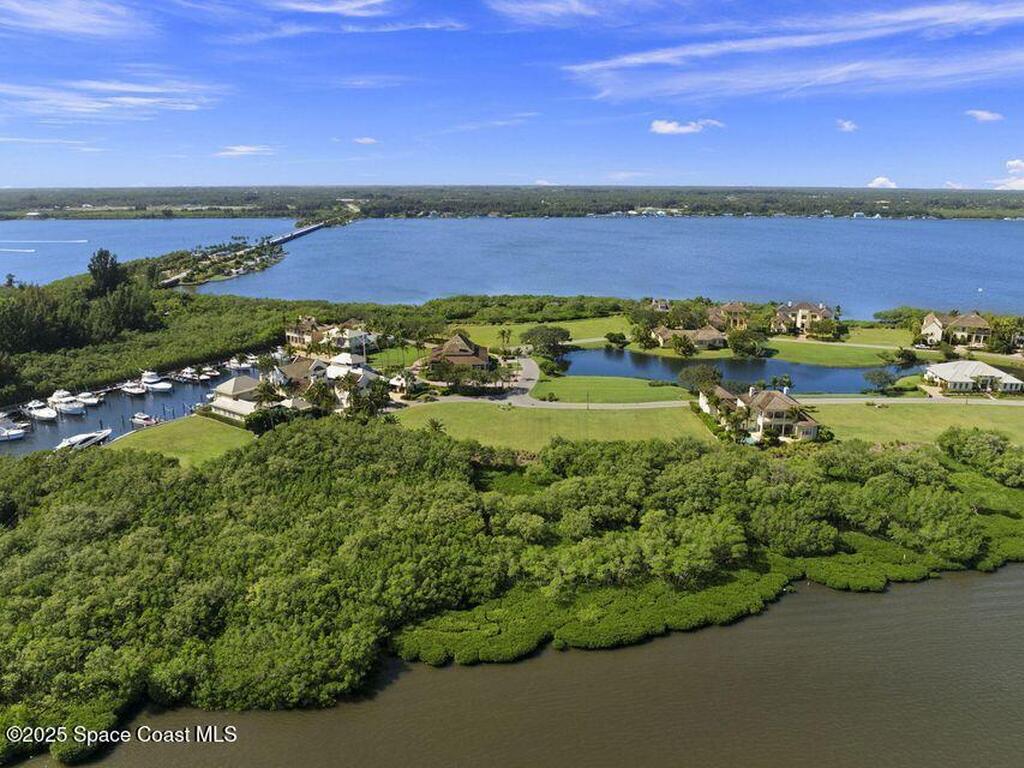 9250 W Marsh Island Drive, Vero Beach, FL 32963