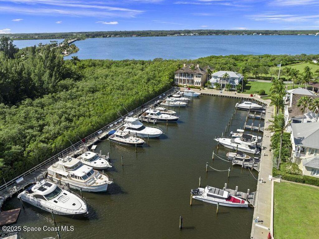 9250 W Marsh Island Drive, Vero Beach, FL 32963