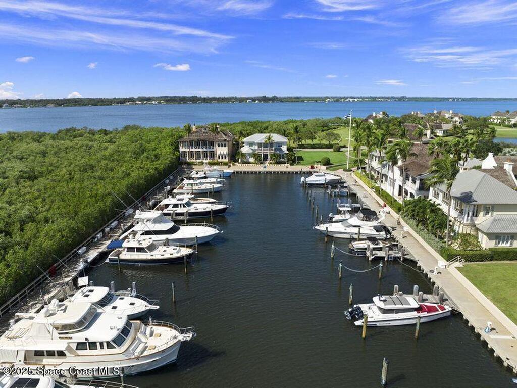 9250 W Marsh Island Drive, Vero Beach, FL 32963