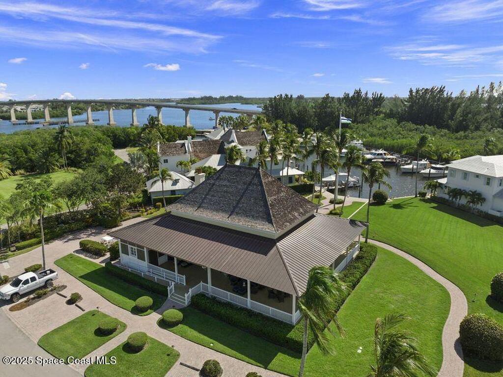 9250 W Marsh Island Drive, Vero Beach, FL 32963