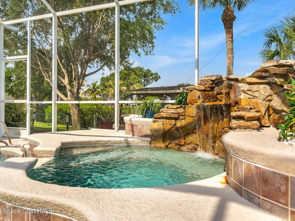 470 Apache Trail, Merritt Island, FL 32953