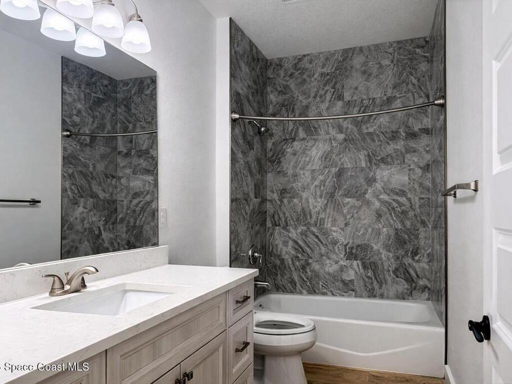 913 Paddleboard Court, Melbourne, FL 32935