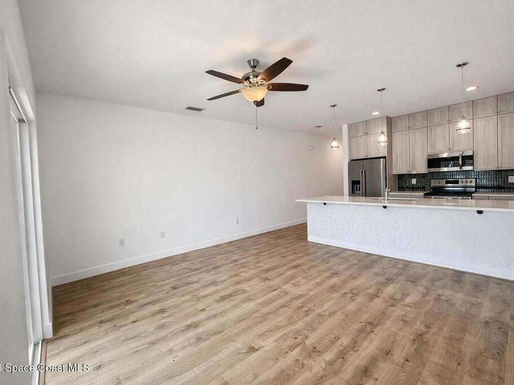 913 Paddleboard Court, Melbourne, FL 32935