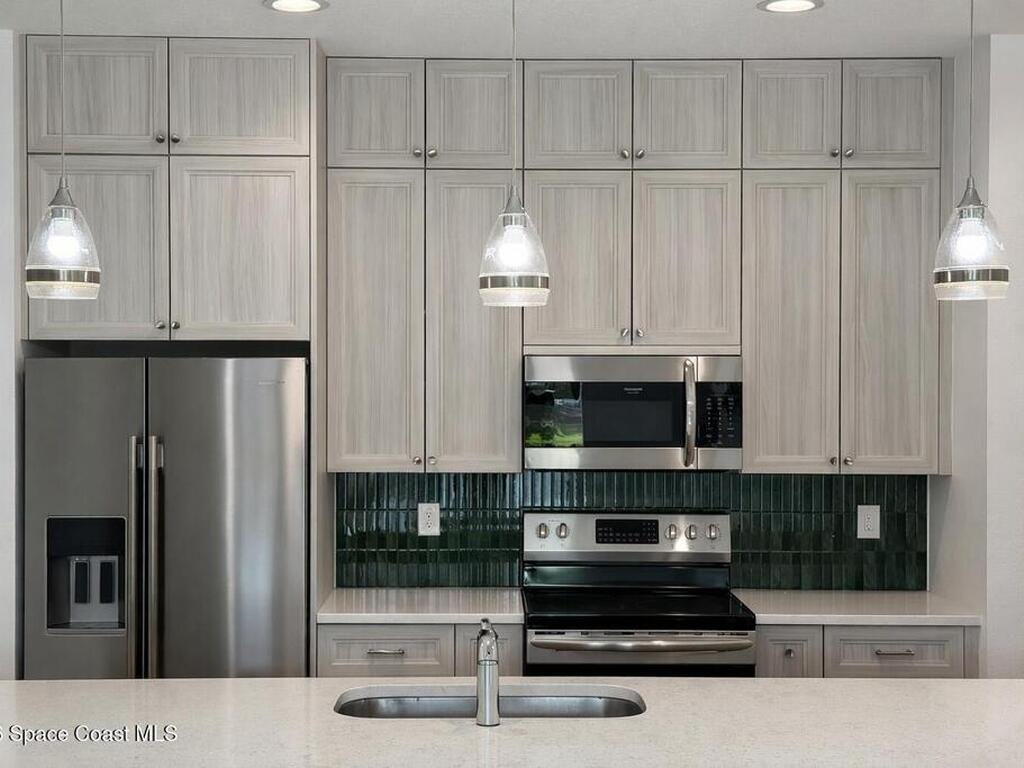 913 Paddleboard Court, Melbourne, FL 32935