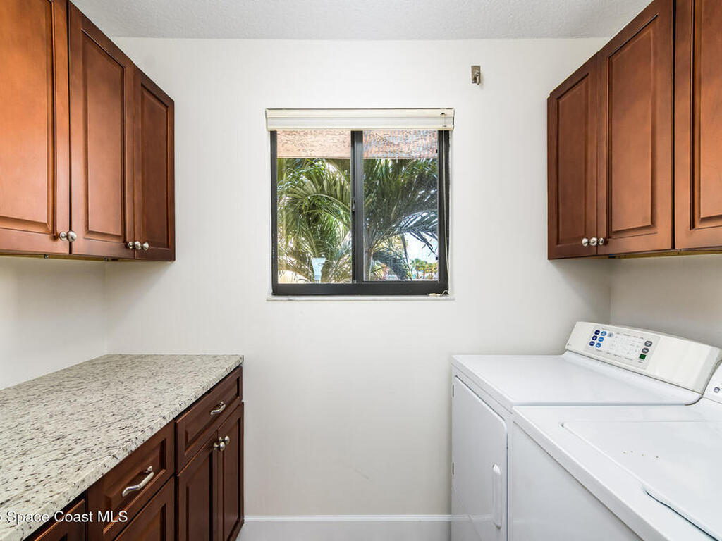 8496 Ridgewood Avenue, Cape Canaveral, FL 32920