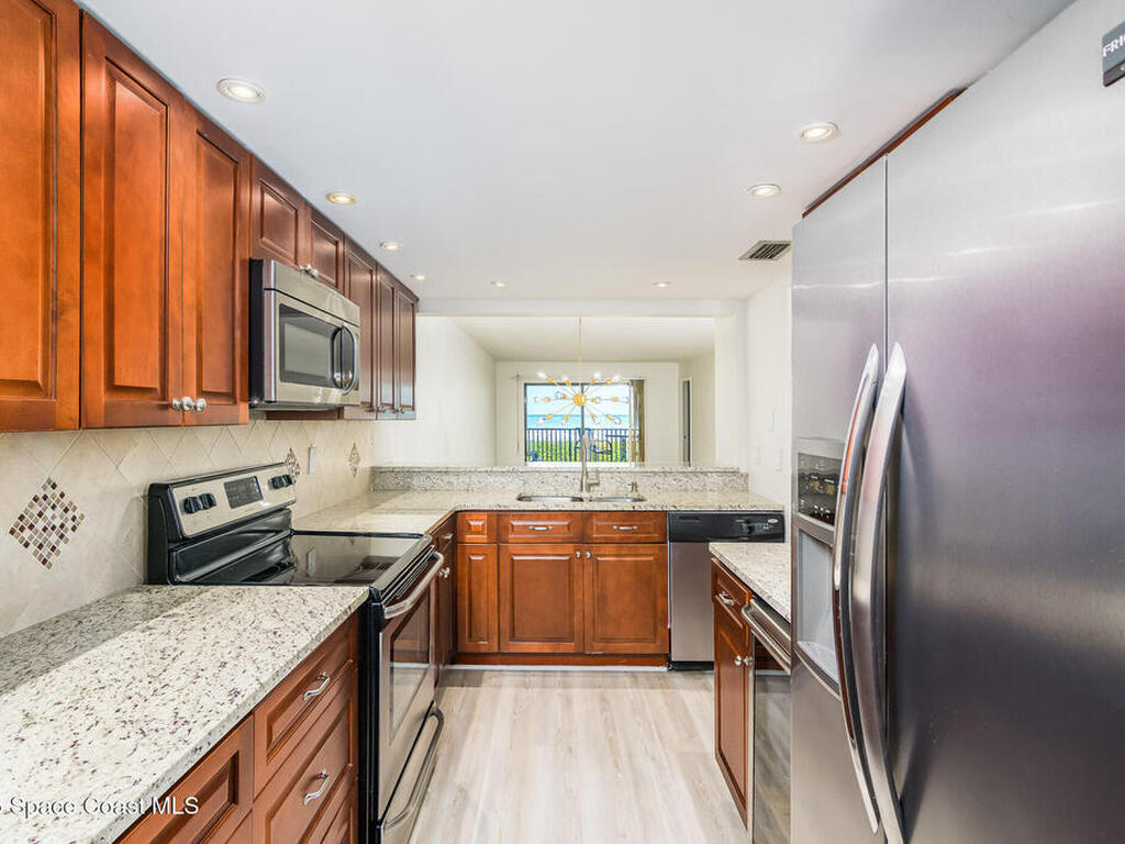 8496 Ridgewood Avenue, Cape Canaveral, FL 32920