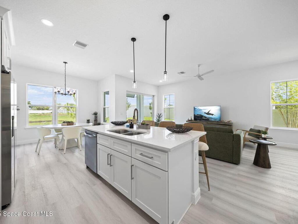 1370 Windchime Lane, Melbourne, FL 32935