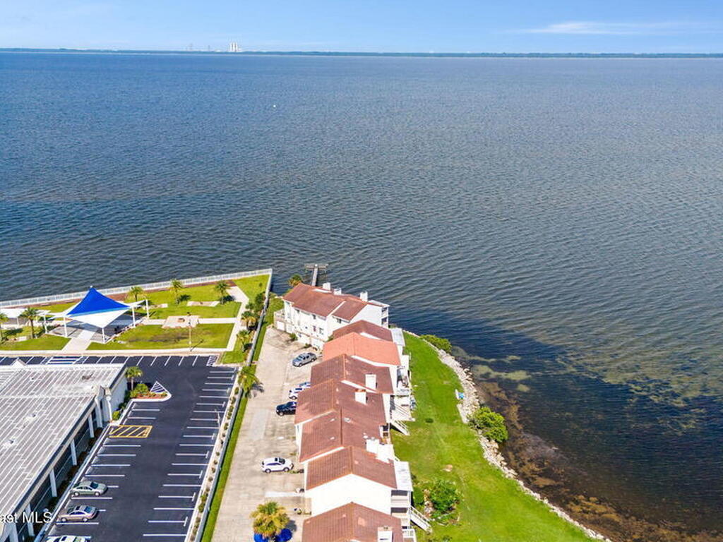 4995 Riveredge Drive, Titusville, FL 32780