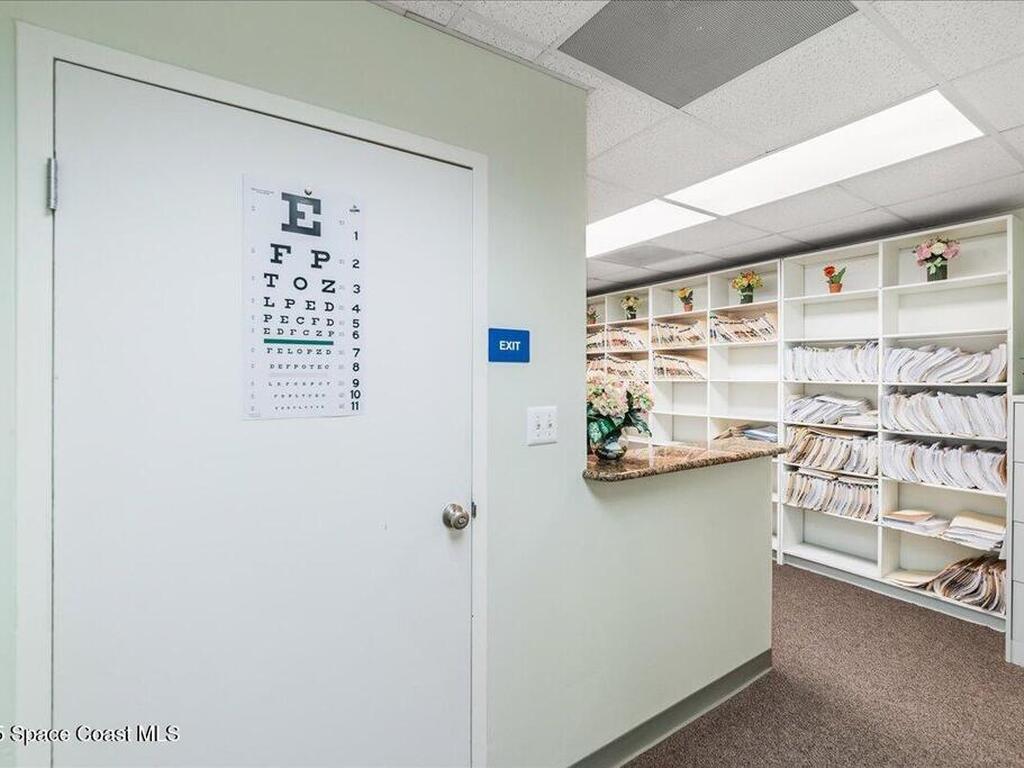 1395 N Courtenay Parkway, Merritt Island, FL 32953
