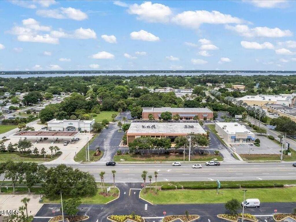 1395 N Courtenay Parkway, Merritt Island, FL 32953