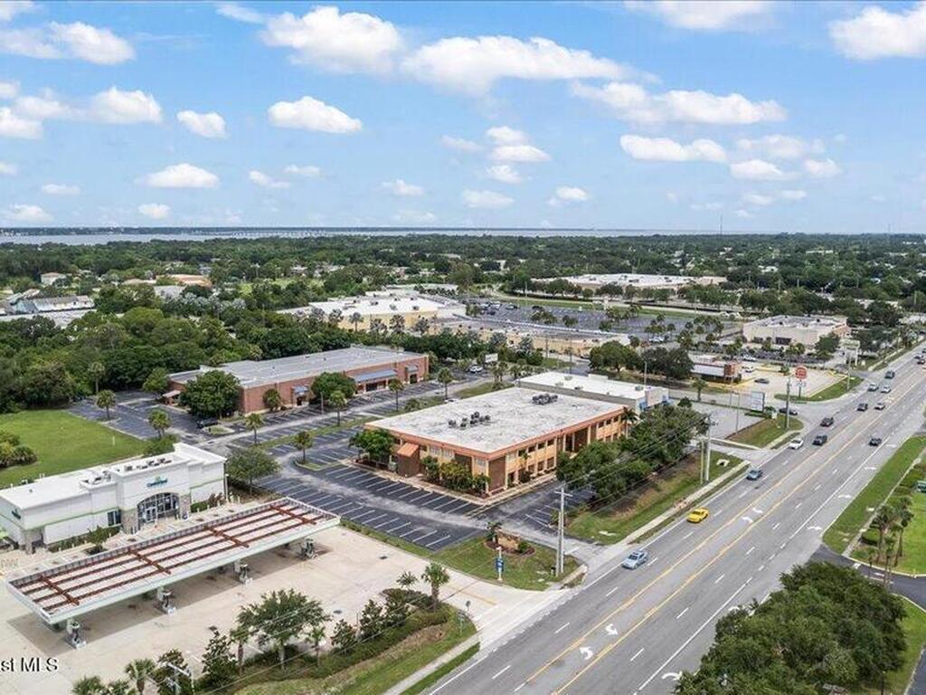 1395 N Courtenay Parkway, Merritt Island, FL 32953