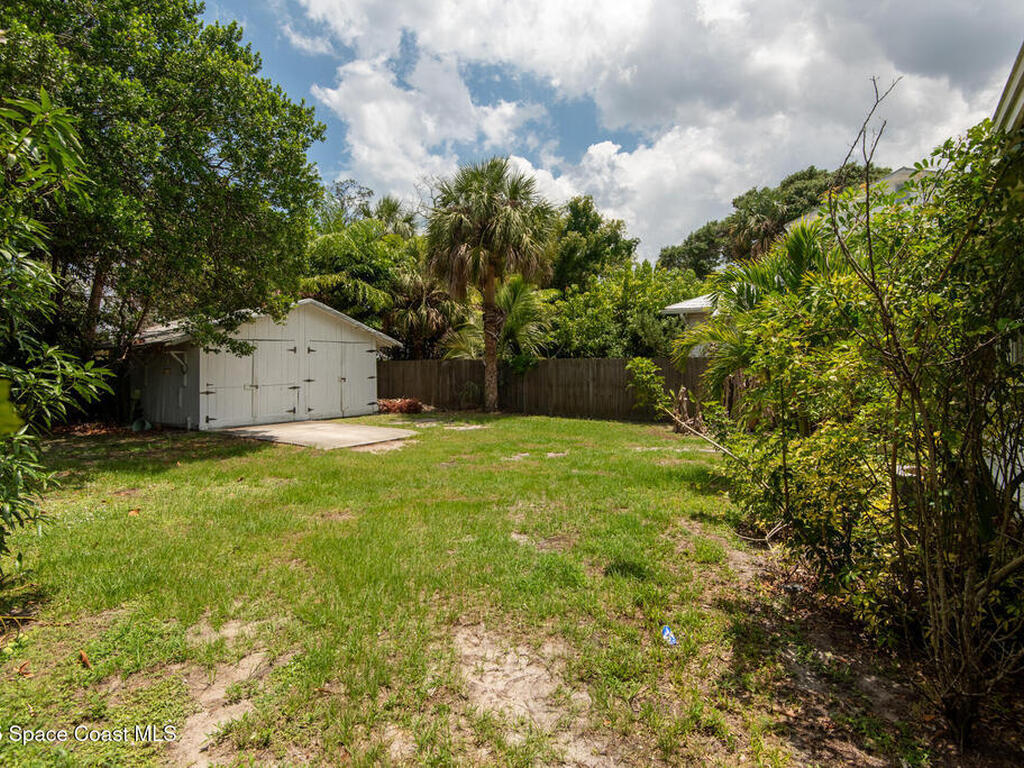2013 Vernon Place, Melbourne, FL 32901